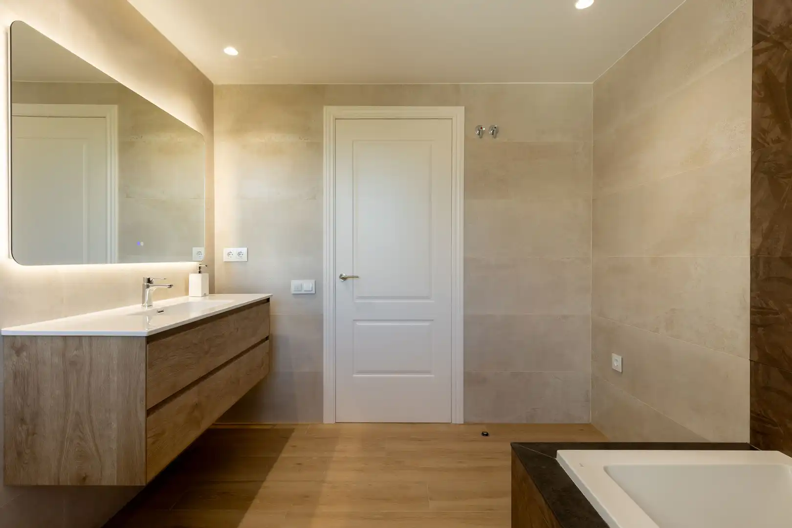 Baño de Casa o chalet en venta en Arenys de Mar con Aire acondicionado, Calefacción y Terraza