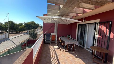 Foto 2 de Casa adosada en venda a Los Urrutias, Murcia