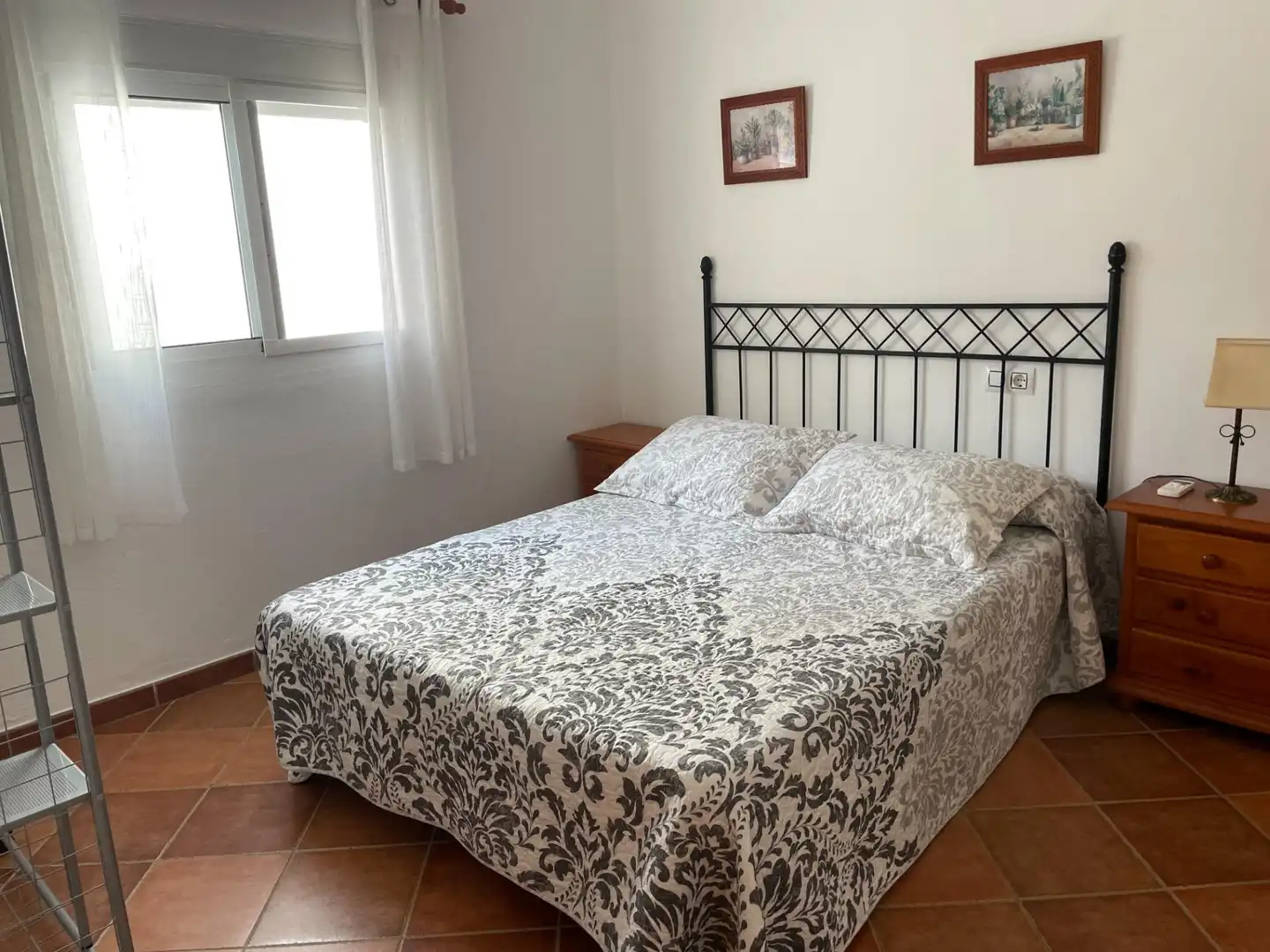 Dormitori de Finca rústica en venda en Tarifa amb Aire condicionat, Calefacció i Jardí privat