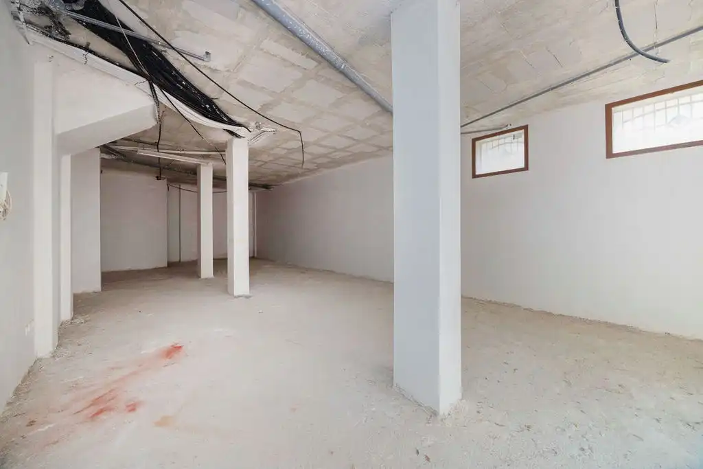 Commercial properties for sale in Monóvar  / Monòver
