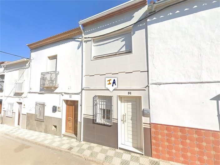 Vista exterior de Casa adosada en venda en Badolatosa amb Aire condicionat