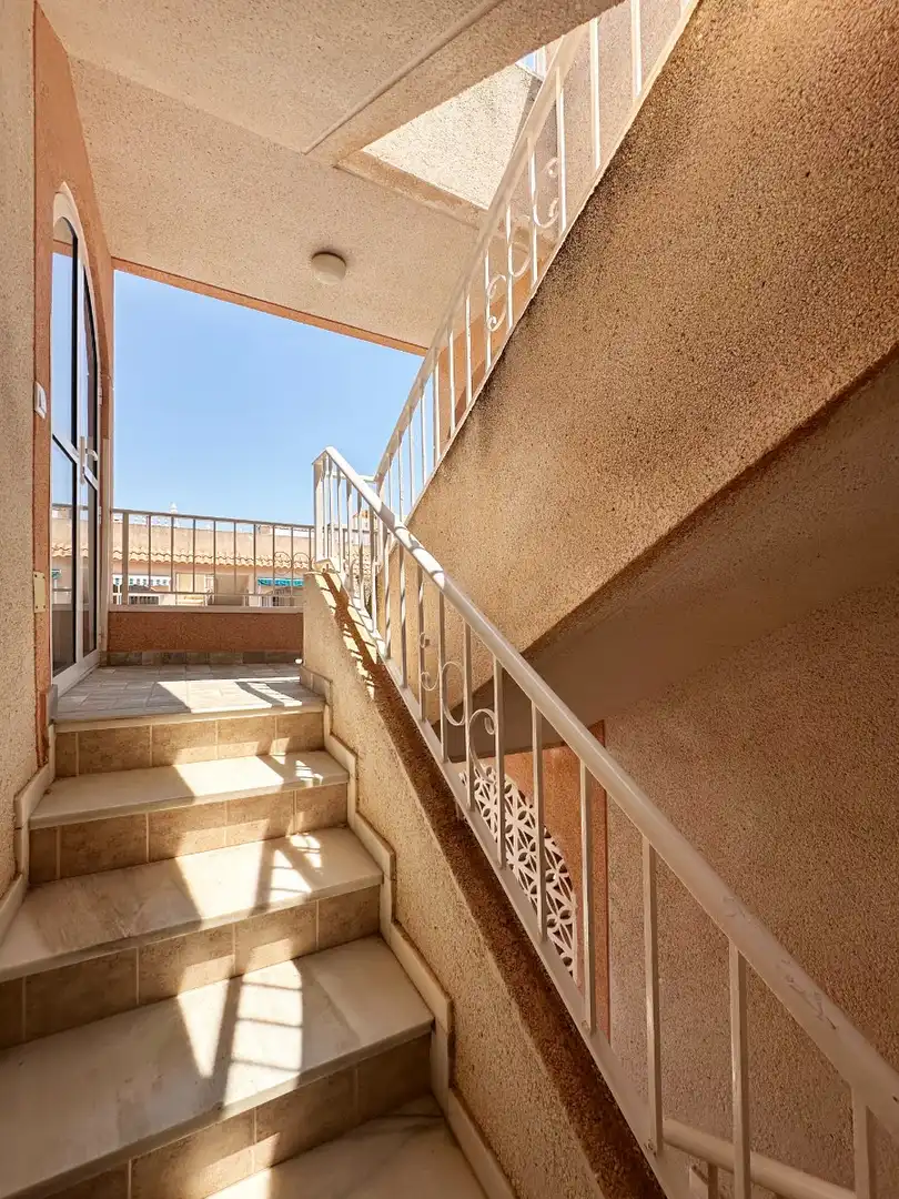 Penthouse with terrace for sale in Centro, imagen 4