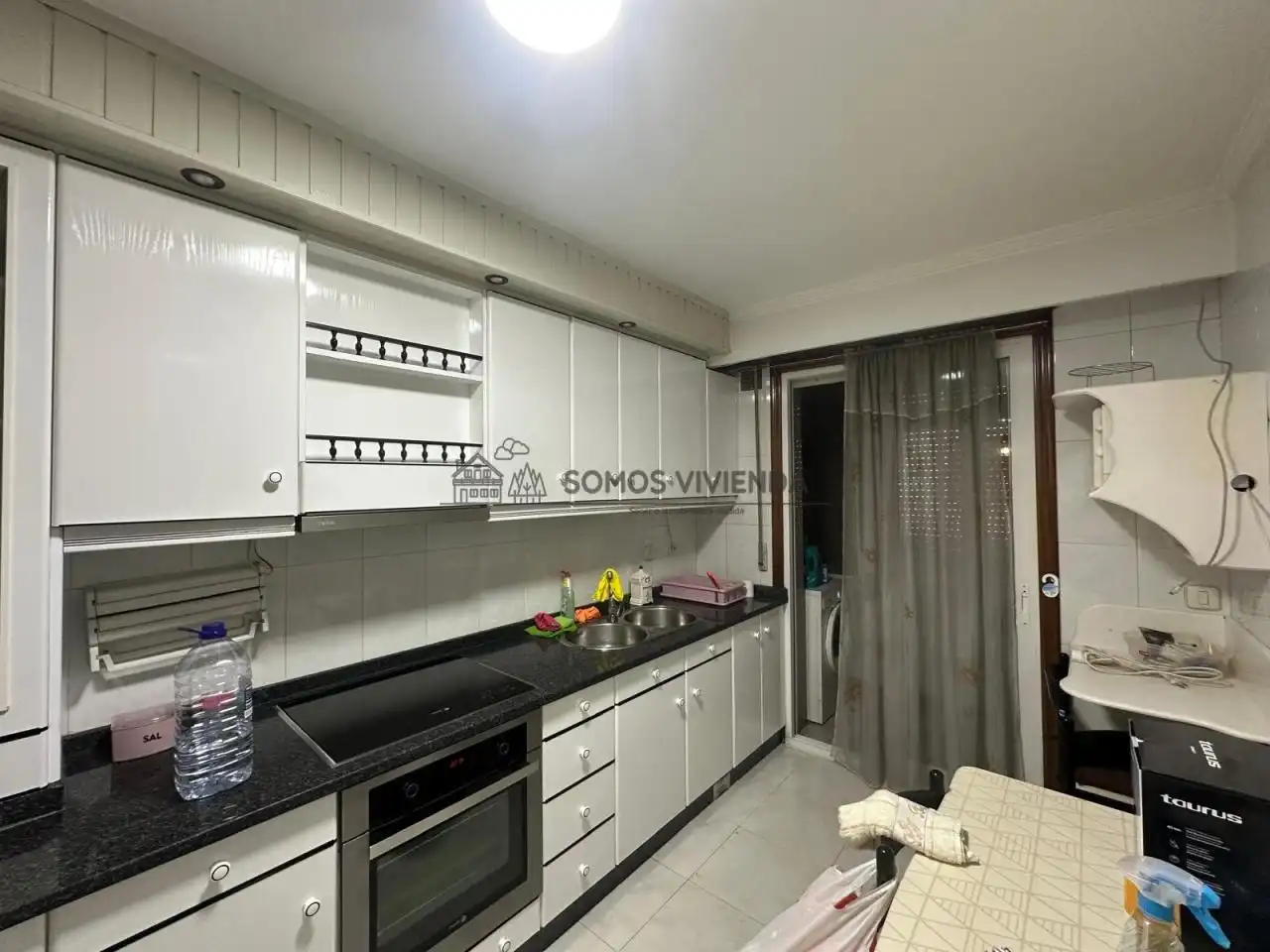 Flat with lift to rent in Residencia, imagen 4