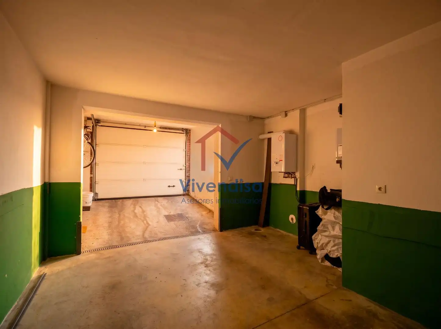 Casa adosada en venda en Cabanillas del Campo amb Aire condicionat, Calefacció i Terrassa