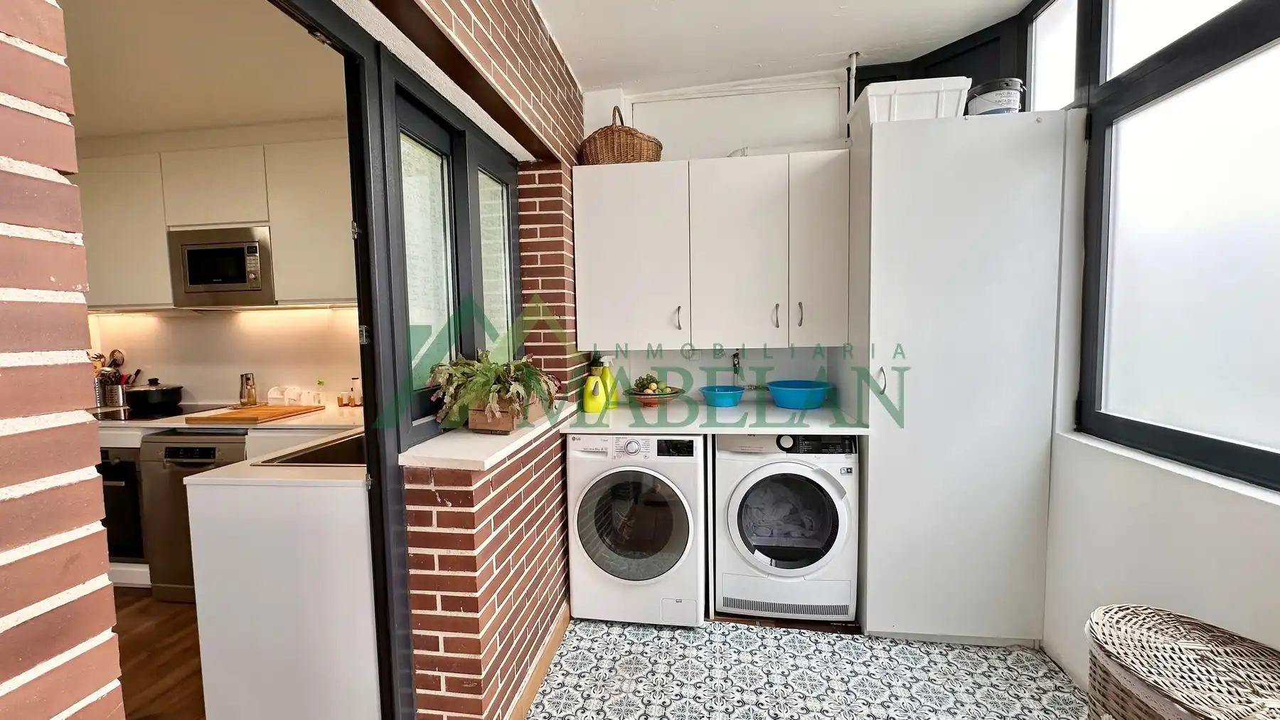 Piso en venta en Avenida de la Oliva, Golf - El Carralero