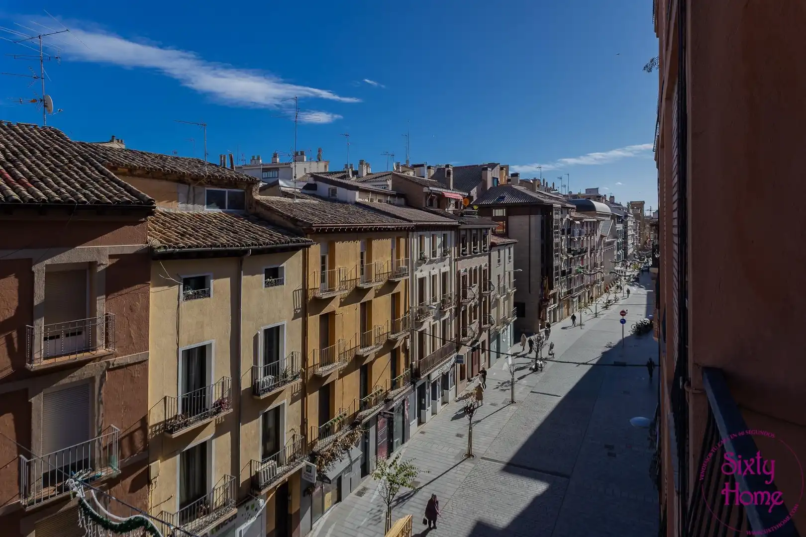 Vista exterior de Piso en venta en Huesca con Aire acondicionado, Calefacción y Parquet