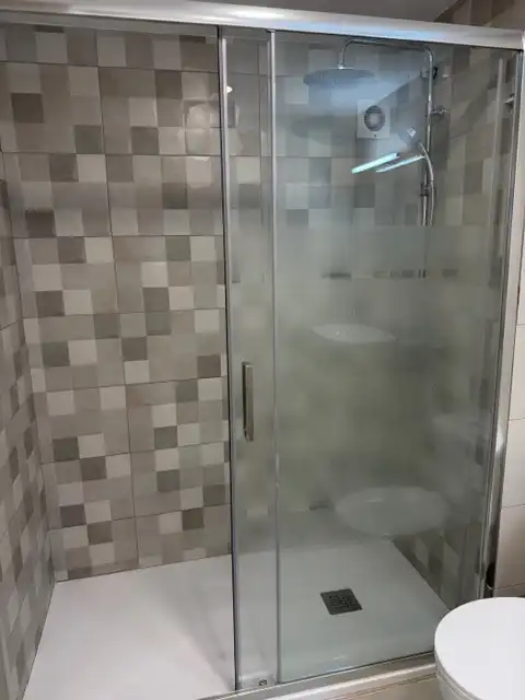 Bathroom of Flat for sale in Salou  with Terrace, Furnished and Balcony