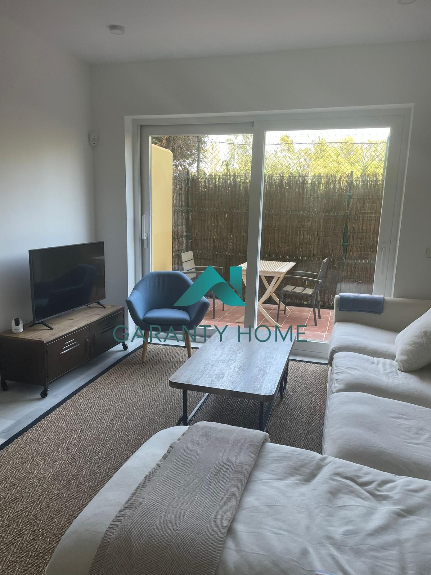 Exterior view of Flat to rent in Estepona  with Private garden, Terrace and Community pool
