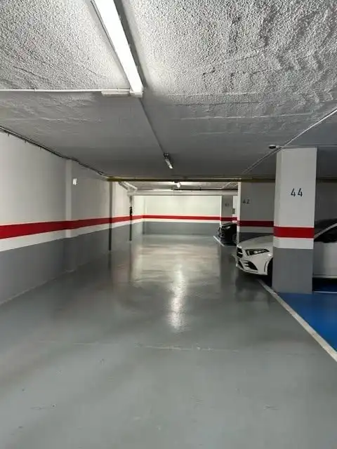 Aparcament de Àtic de lloguer en Valencia amb Aire condicionat, Calefacció i Parquet