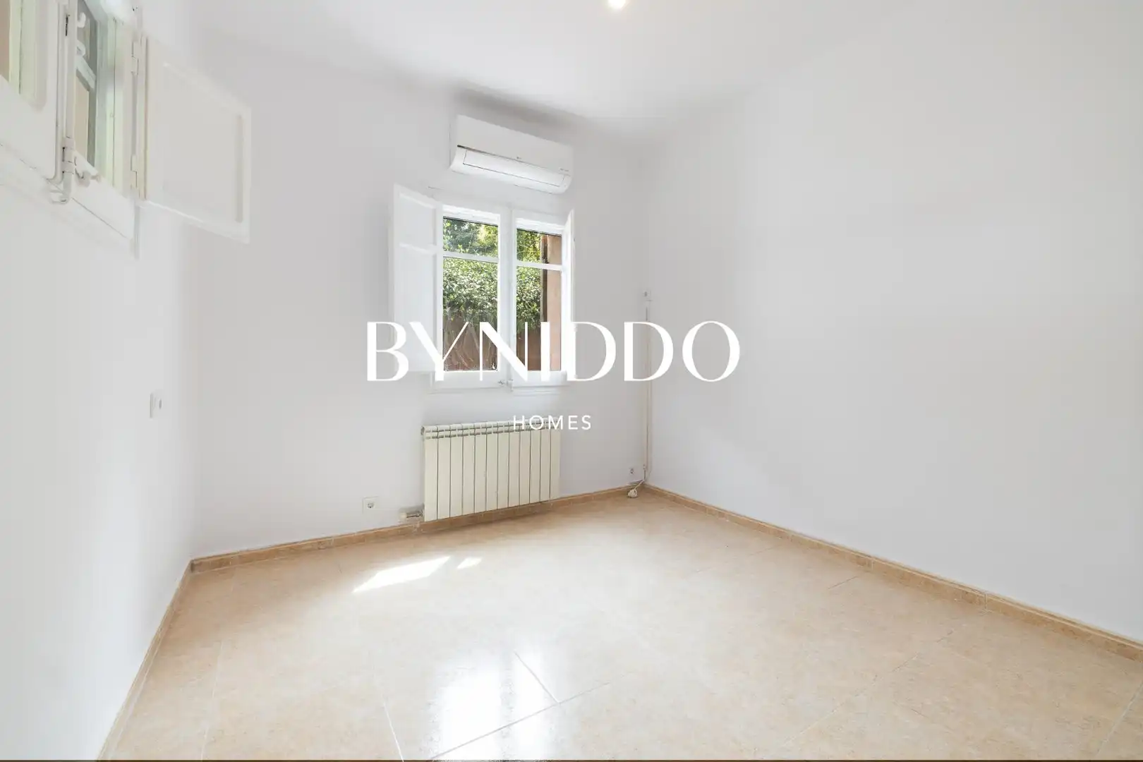 Habitación de Casa o chalet en venta en Sant Cugat del Vallès con Aire acondicionado, Calefacción y Jardín privado
