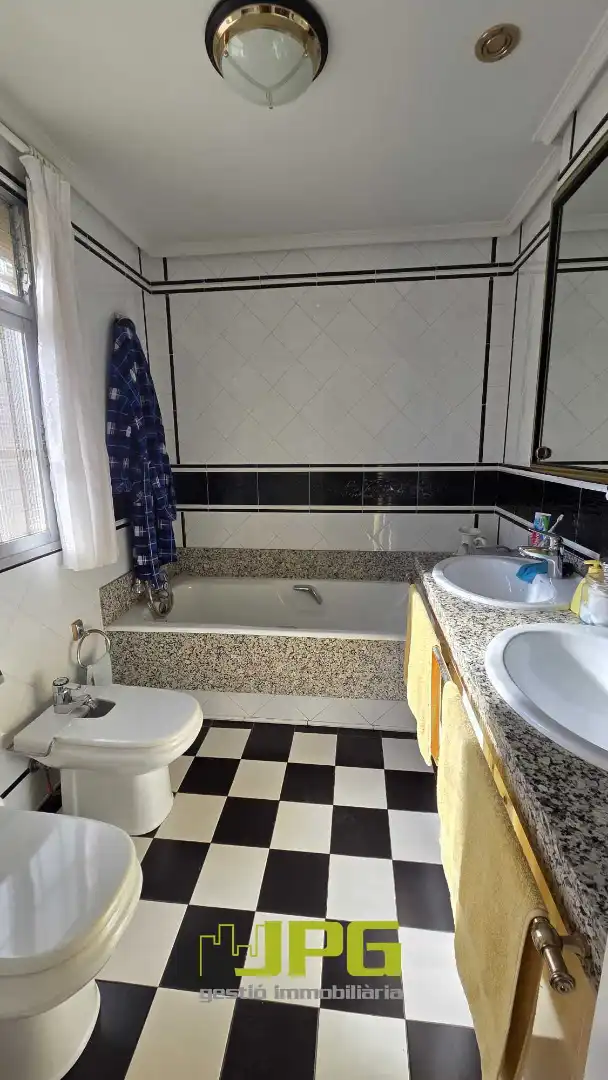 Bany de Casa adosada en venda en Sant Joan d'Alacant amb Jardí privat, Terrassa i Traster