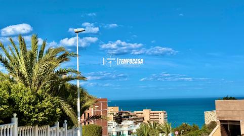 Photo 4 of Single-family semi-detached for sale in Carrer Islas Canarias, Los Arenales del Sol, Alicante