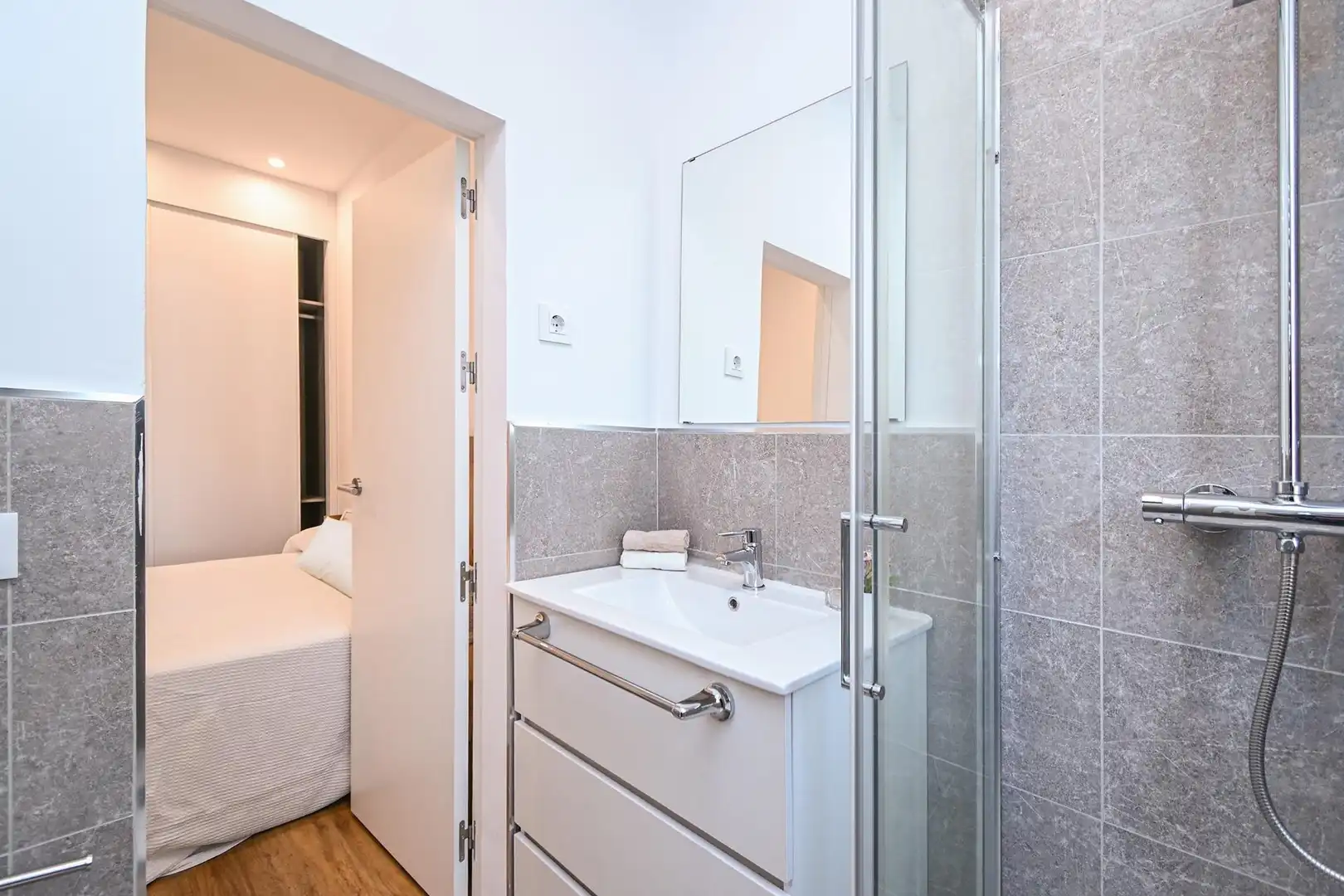 Flat with terrace for sale in Nord, imagen 13