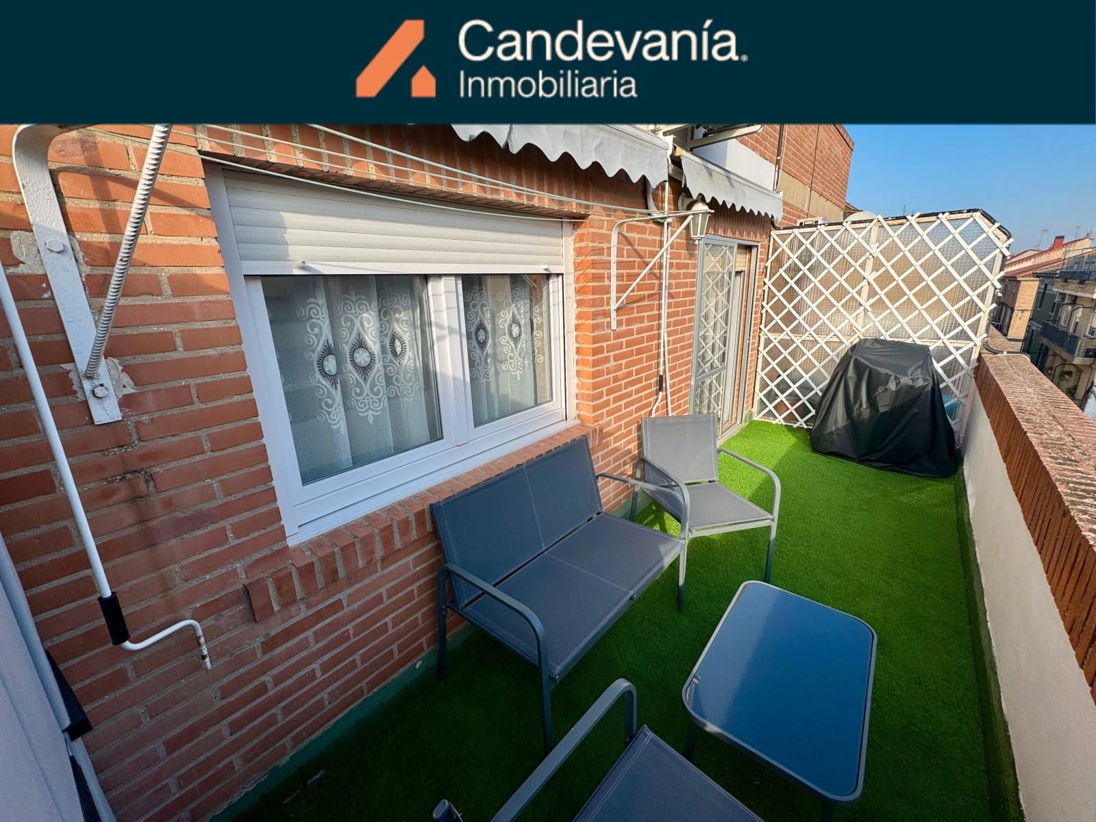 Exterior view of Attic for sale in Zuera  with Air Conditioner, Heating and Terrace