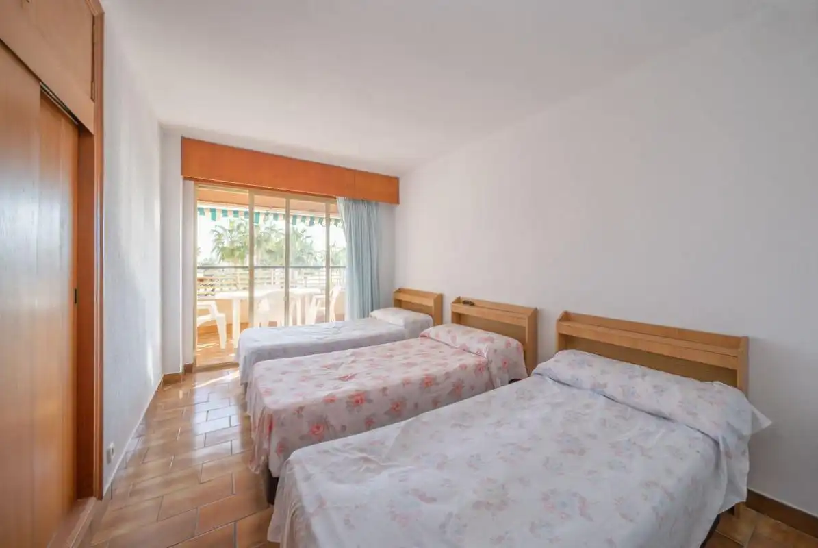 Habitación de Piso en venta en El Campello con Calefacción, Jardín privado y Terraza