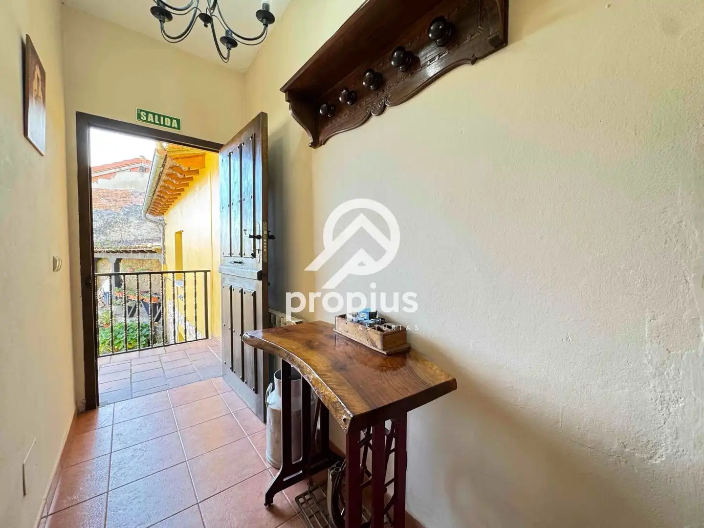 Houses for sale in Llanes  with Heating, Private garden and Parquet flooring