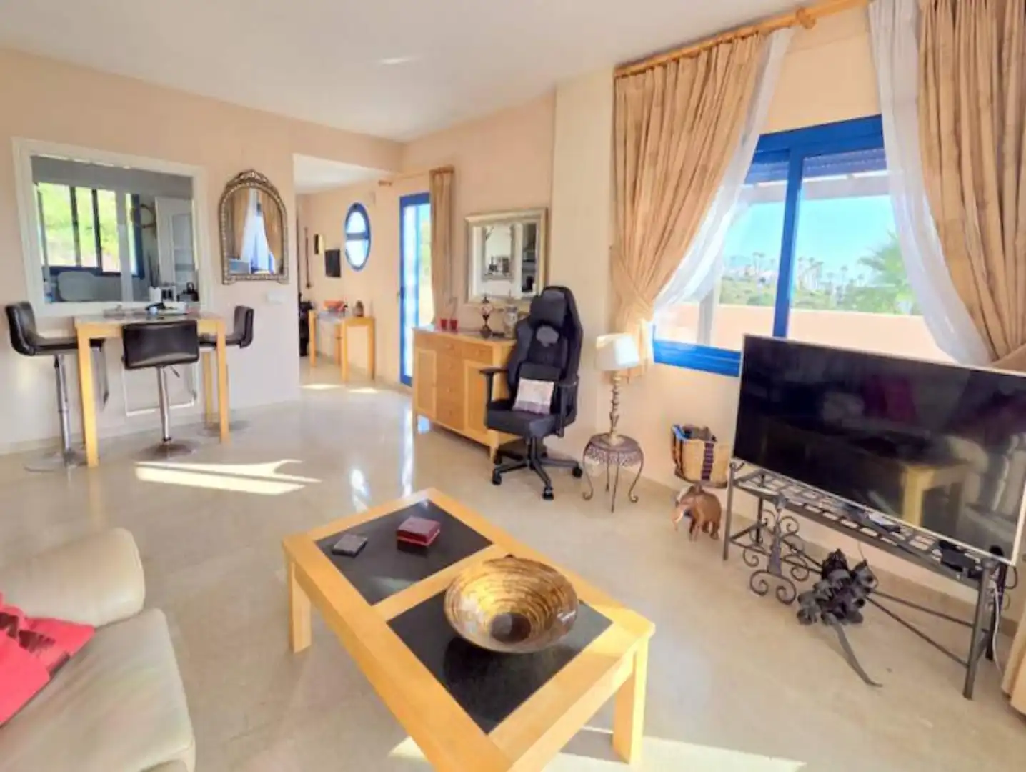Apartamento con ascensor en venta en La Duquesa, imagen 3