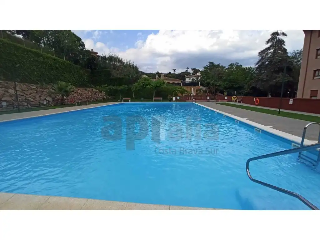 Piscina de Apartamento en venta en Lloret de Mar con Calefacción y Piscina