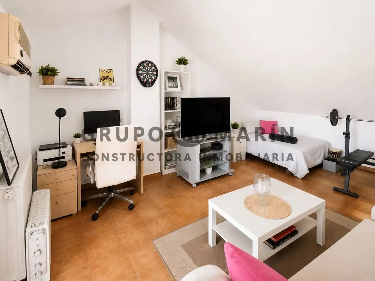 Casa aparellada amb jardí en venda a Carrer de Sant Miquel, imagen 14