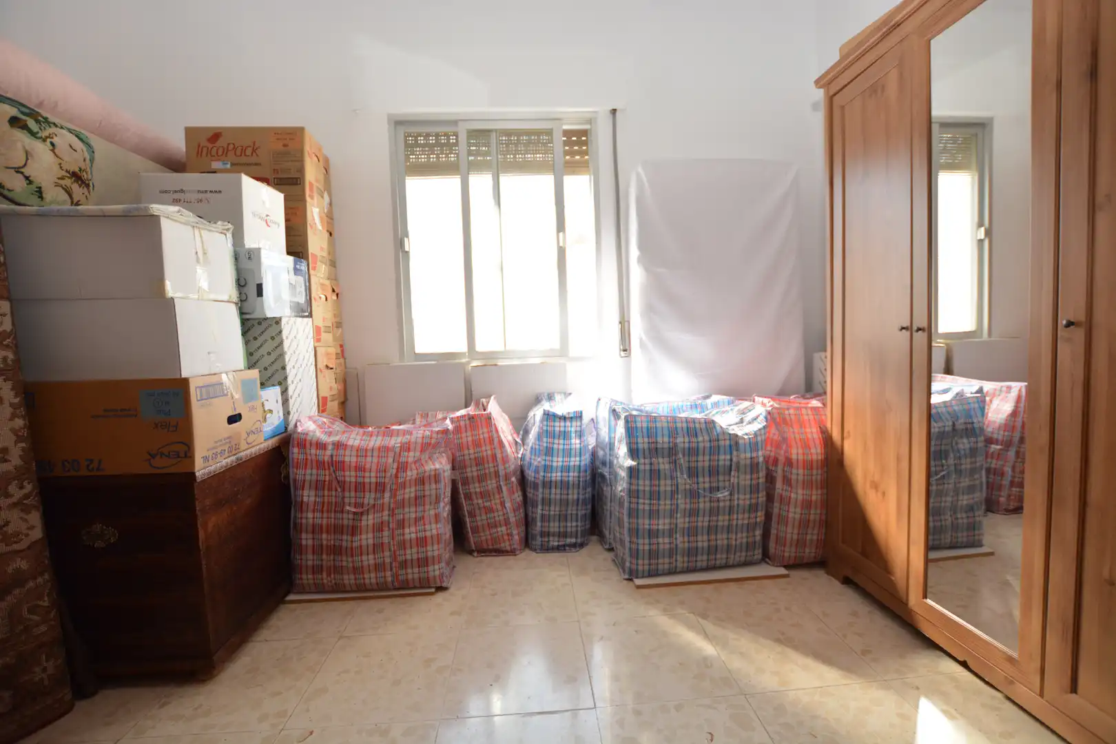 Casa adosada en venta en Calle Juan Ramón Jiménez, Olivares
