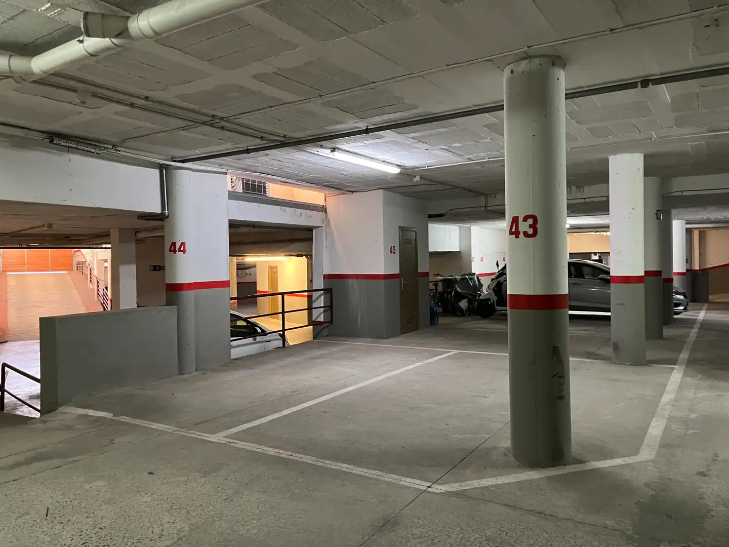 Parkplatz von Garage zur Miete in Cornellà del Terri