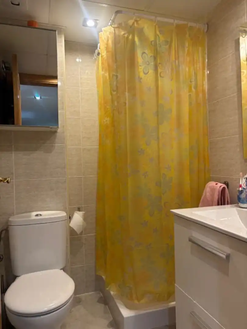 Badezimmer von Wohnung zum Verkauf in Zaragoza mit Terrasse, Abstellraum und Möbliert