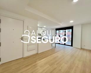 Bedroom of Flat to rent in  Madrid Capital  with Heating and Storage room