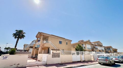 Foto 2 de Casa o chalet en venta en Calle Calle Pablo Mercader Torregrosa, Parque Acuático - Sector 25, Torrevieja