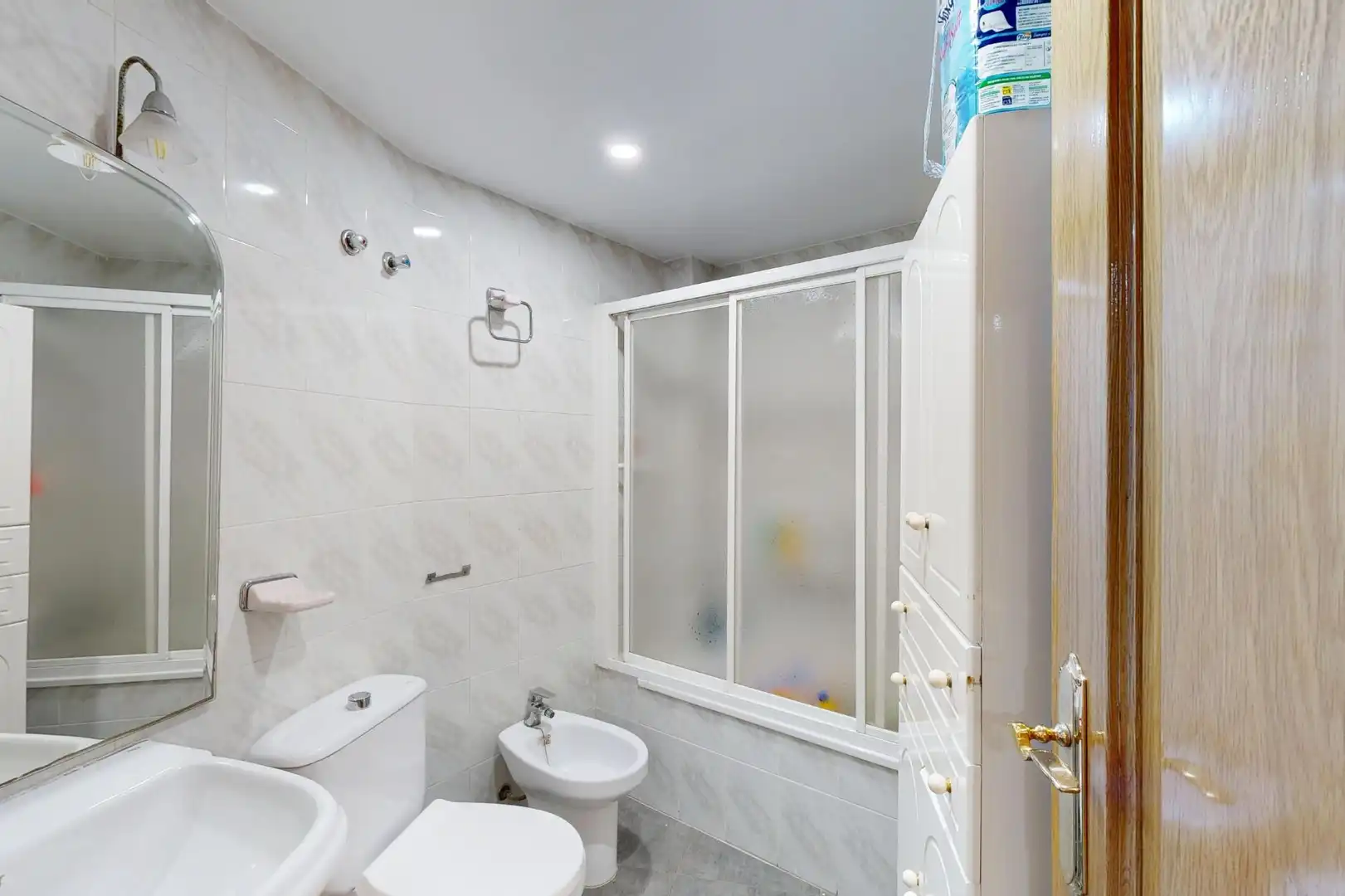 Baño de Piso en venta en Cartagena con Calefacción