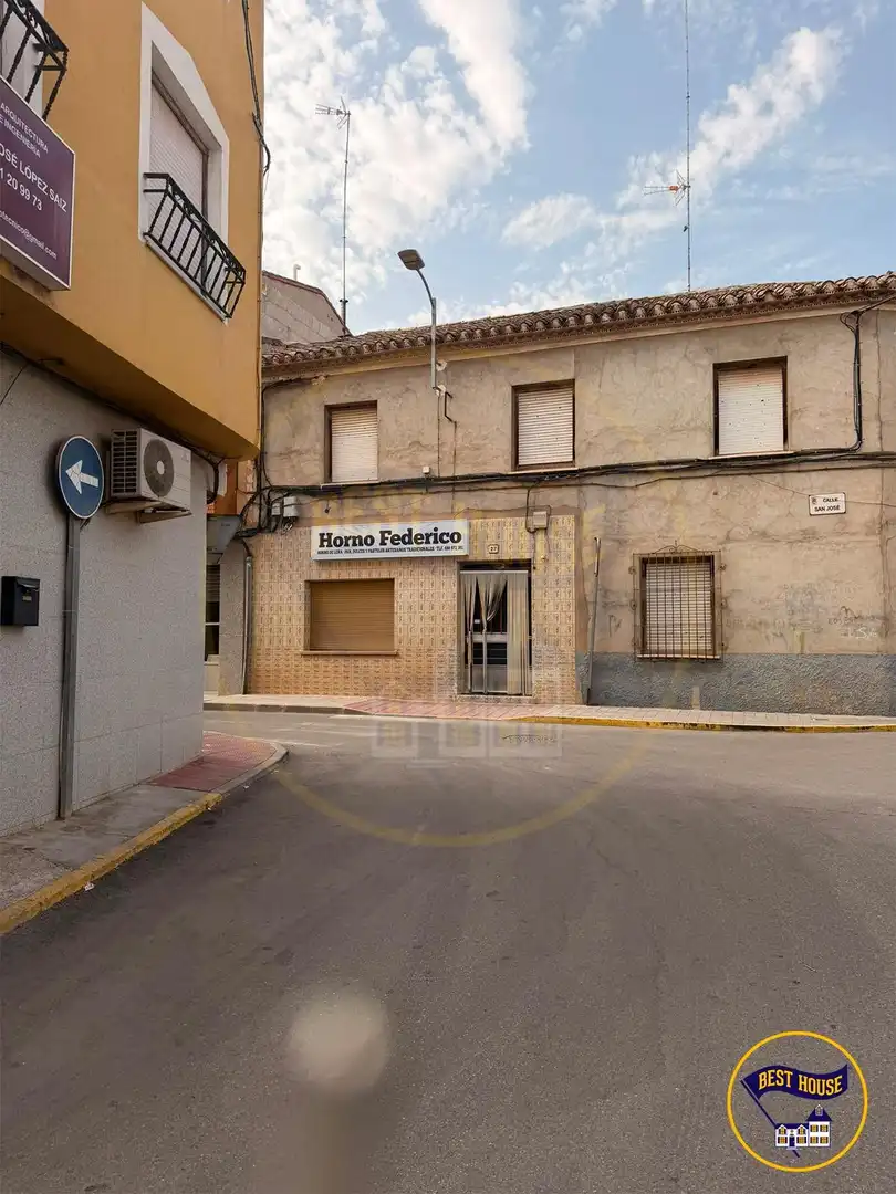 Vista exterior de Casa adosada en venta en Quintanar del Rey con Aire acondicionado, Calefacción y Amueblado