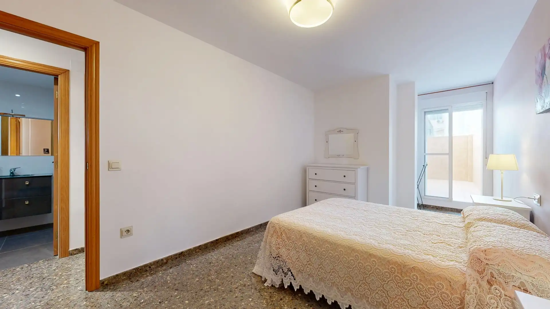 Habitación de Piso en venta en Torrent con Aire acondicionado, Calefacción y Terraza