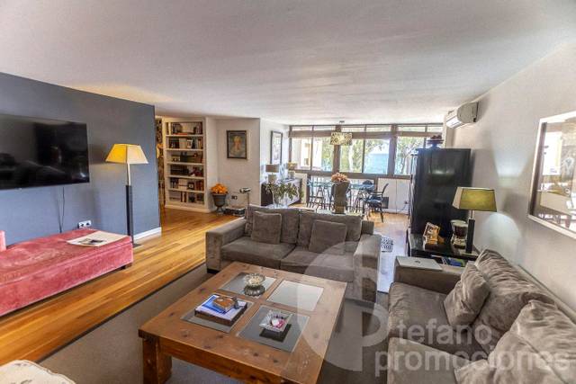 Piso en Venta en Juan Sebastián Elcano en Pedregalejo - Morlaco