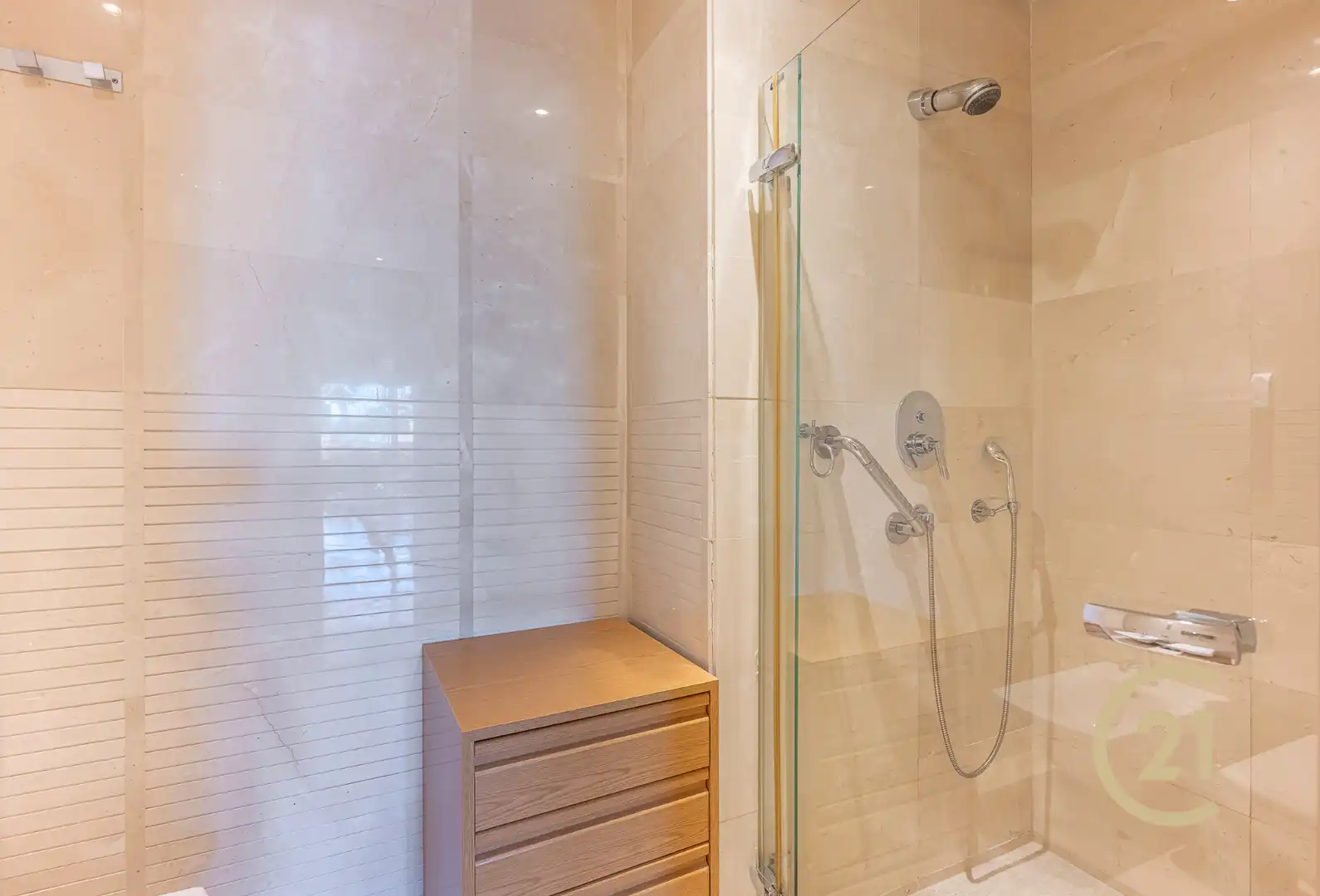 Baño de Apartamento en venta en Marbella con Aire acondicionado, Terraza y Trastero