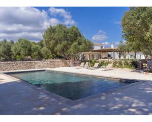 Jardí de Casa o xalet en venda en Es Castell amb Terrassa i Piscina