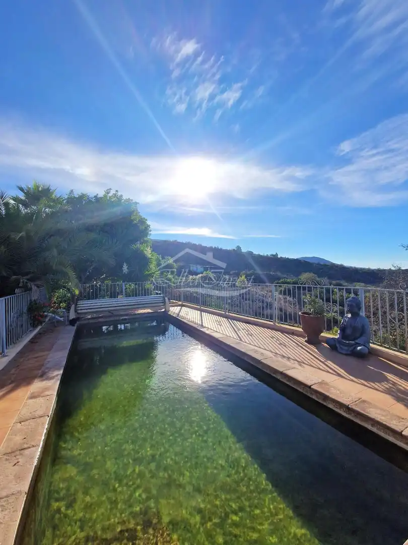 Villa avec piscine à vendre à el Roquillo, imagen 3