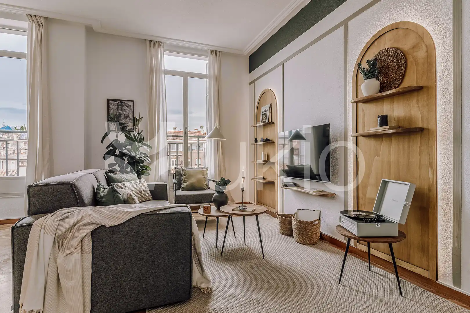Sala d'estar de Apartament de lloguer en Madrid amb Aire condicionat, Calefacció i Moblat