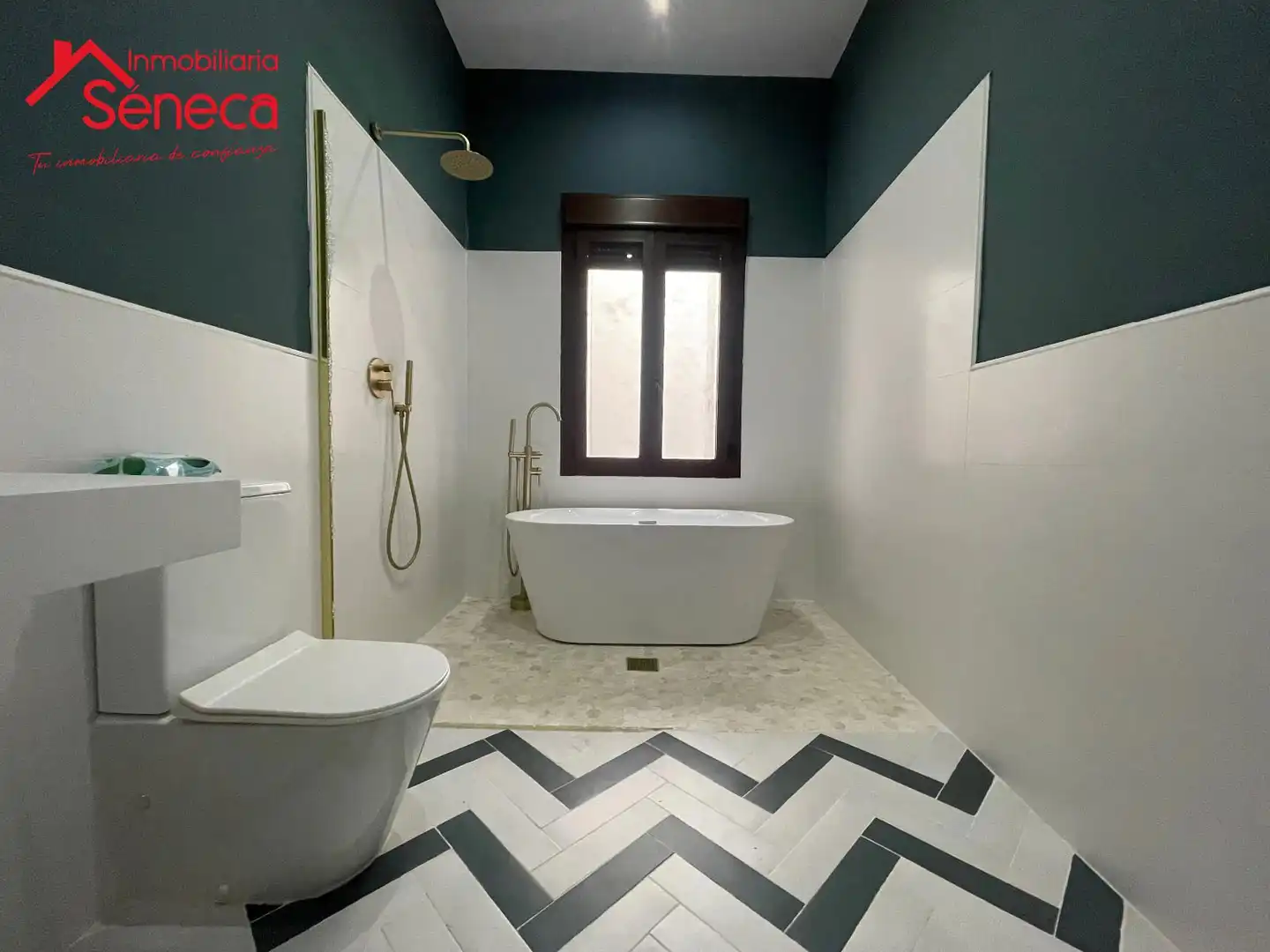 Baño de Piso en venta en Córdoba con Aire acondicionado, Calefacción y Terraza
