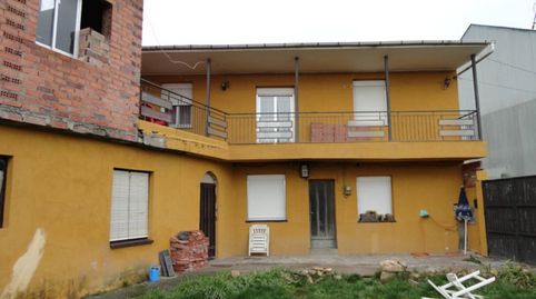 Chalet independiente en venta en Camponaraya Chalet independiente en venta, C CampoNY, Camponaraya, León