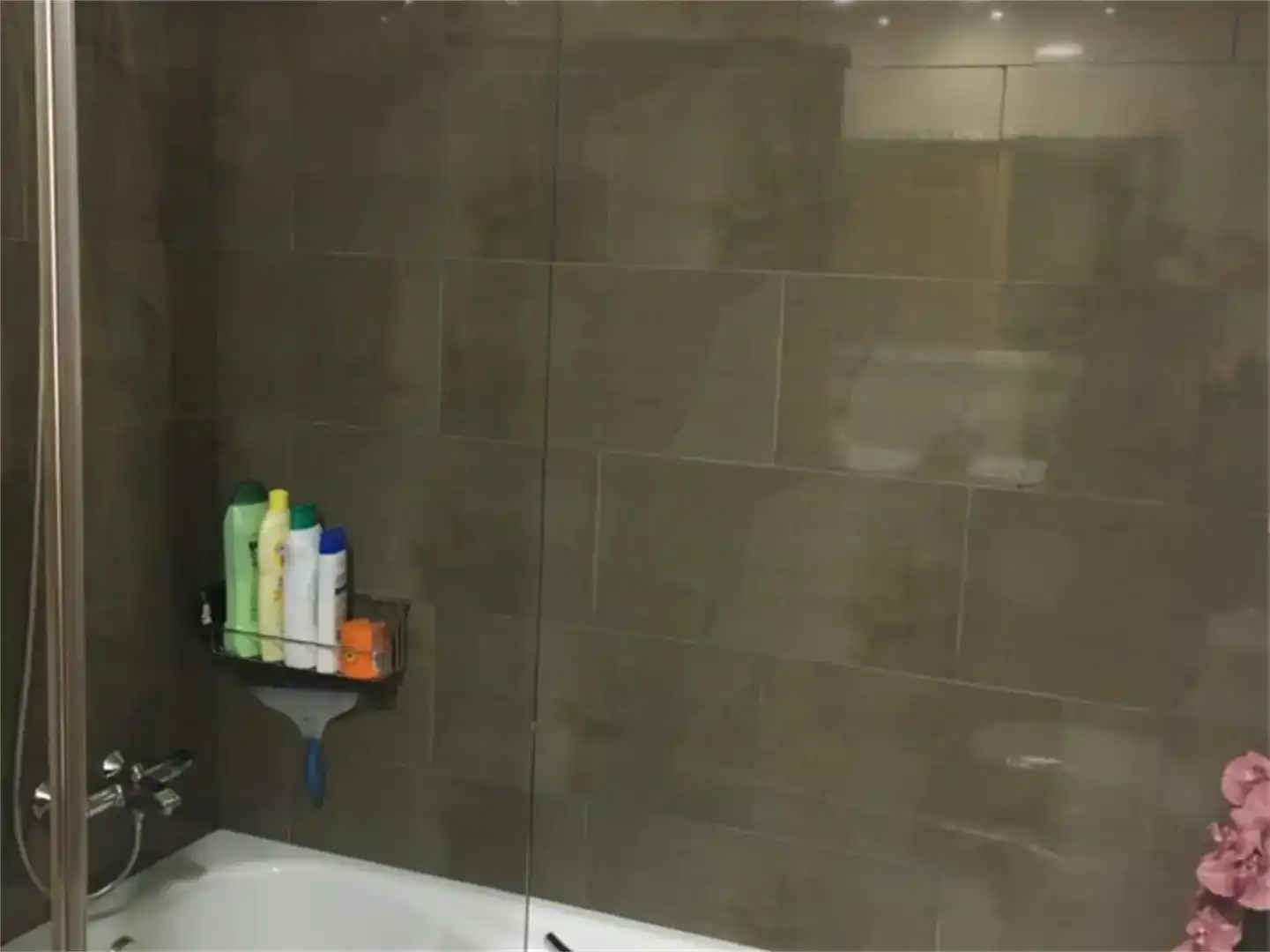 Bany de Casa o xalet en venda en Utrera amb Aire condicionat, Jardí privat i Parquet