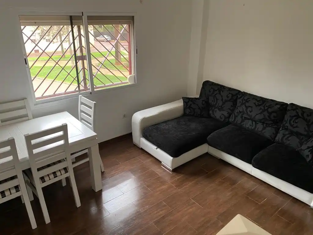 Living room of Duplexes for rent in Dos Hermanas  with Air Conditioner and Pets allowed