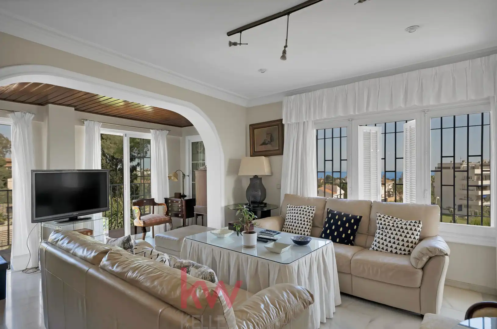 Sala de estar de Casa o chalet en venta en Málaga con Aire acondicionado, Calefacción y Jardín privado
