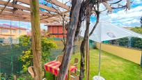 Terrassa de Casa adosada en venda en Quintanilla Vivar amb Calefacció, Jardí privat i Parquet