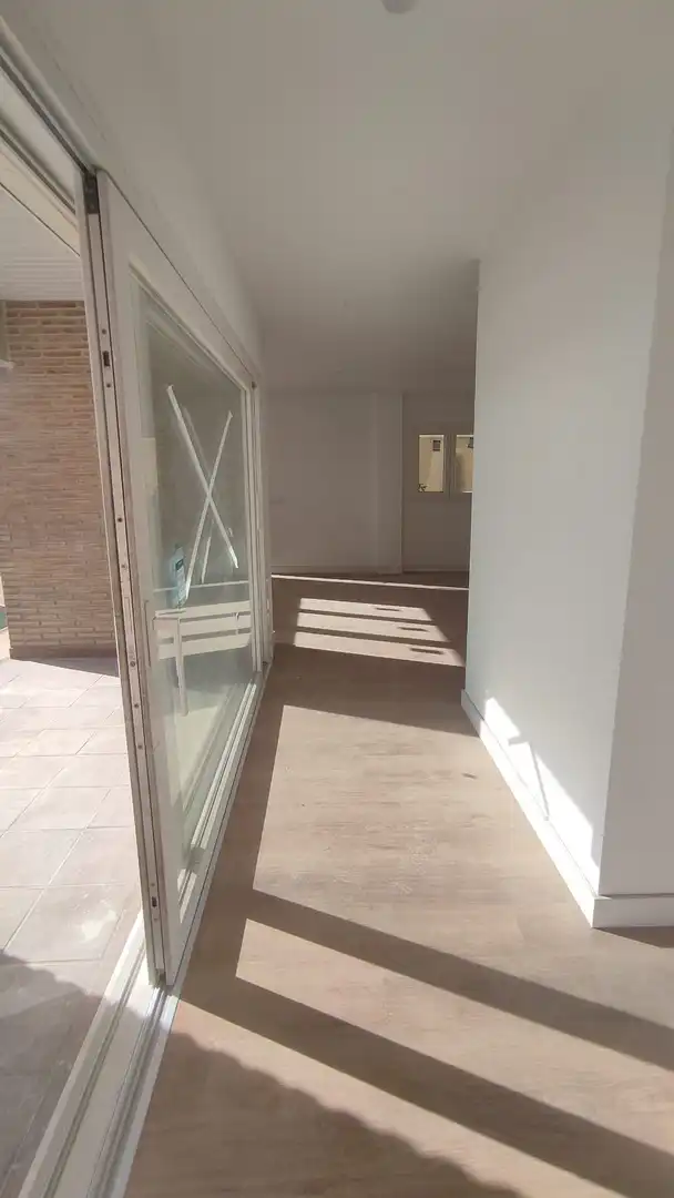 Maisonette zum Verkauf in Torremolinos mit Klimaanlage, Terrasse und Abstellraum