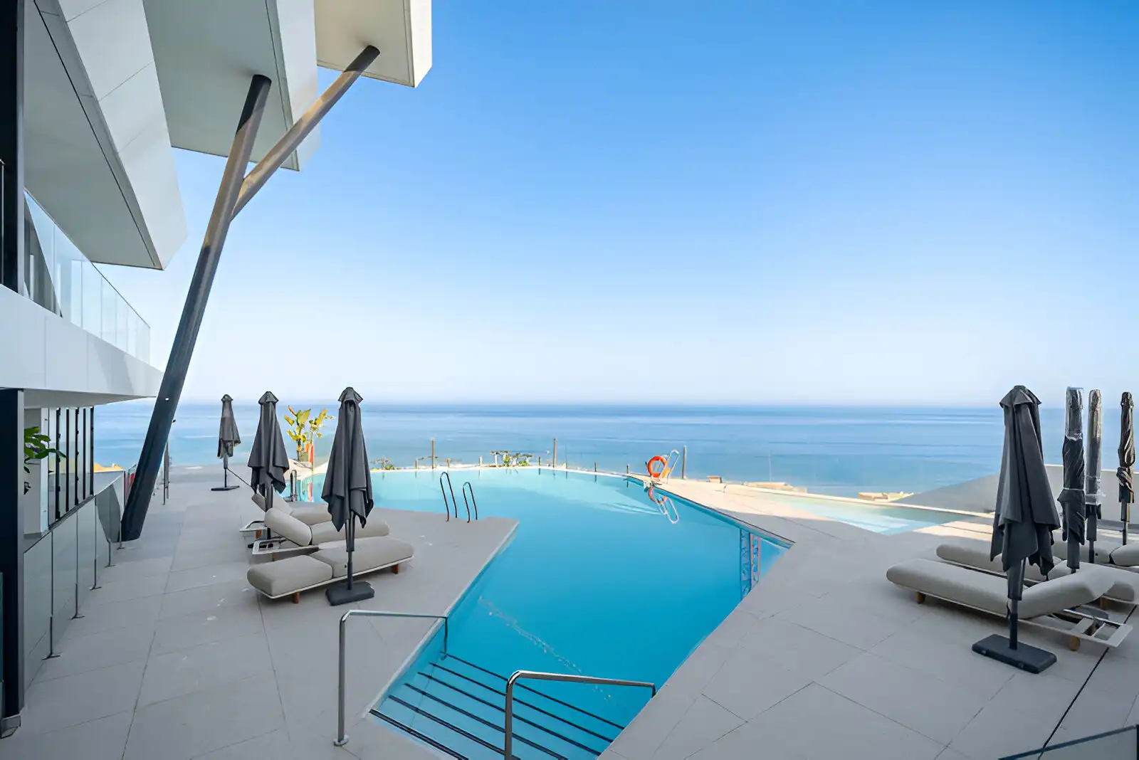 Habitatge amb piscina en venda a Puerto Deportivo