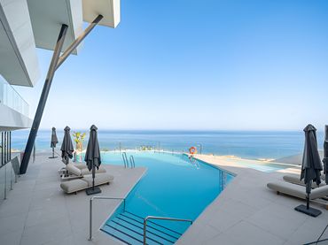 Erdgeschosswohnung mit Pool zum Verkauf in Puerto Deportivo