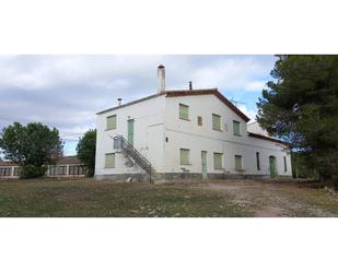 Vista exterior de Finca rústica en venda en Vilanova i la Geltrú