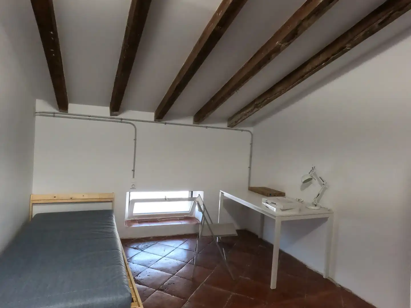 Habitación en Carrer dels Cadirers, 13, El Mercat