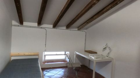 Foto 4 von Zimmer in Carrer Dels Cadirers, 13, El Mercat, Valencia Capital