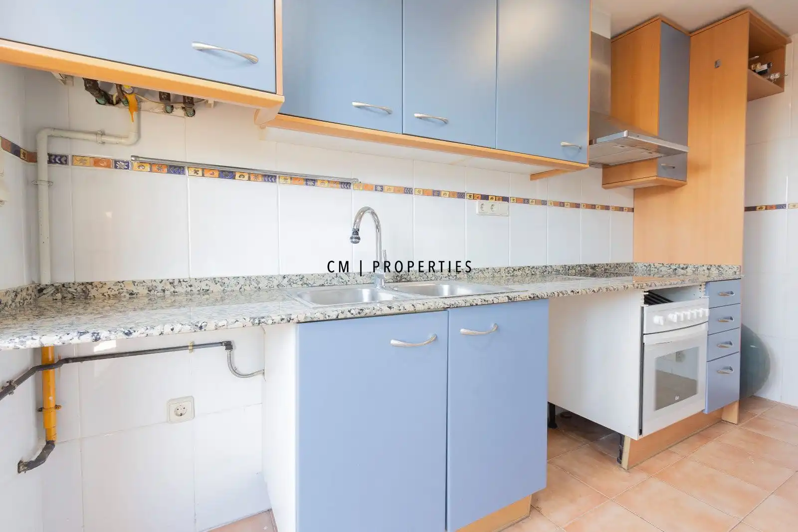 Cocina de Ático de alquiler en Valencia con Aire acondicionado, Calefacción y Trastero