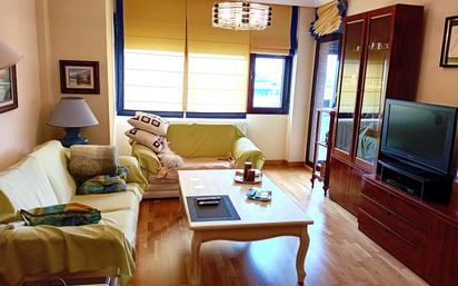 Living room of Flat for sale in Ciudad Real Capital  with Air Conditioner, Heating and Terrace